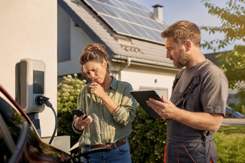 Ladeinfrastruktur Wartungsintervall Photovoltaik